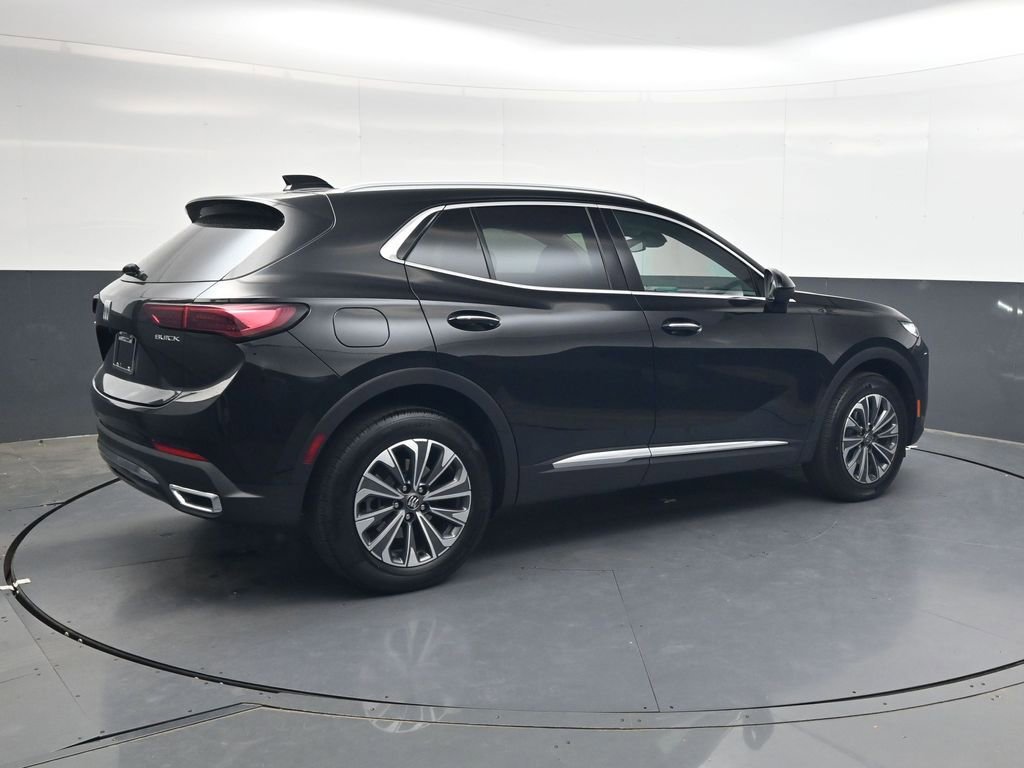 Used 2025 Buick Envision Preferred AWD/4WD image 4