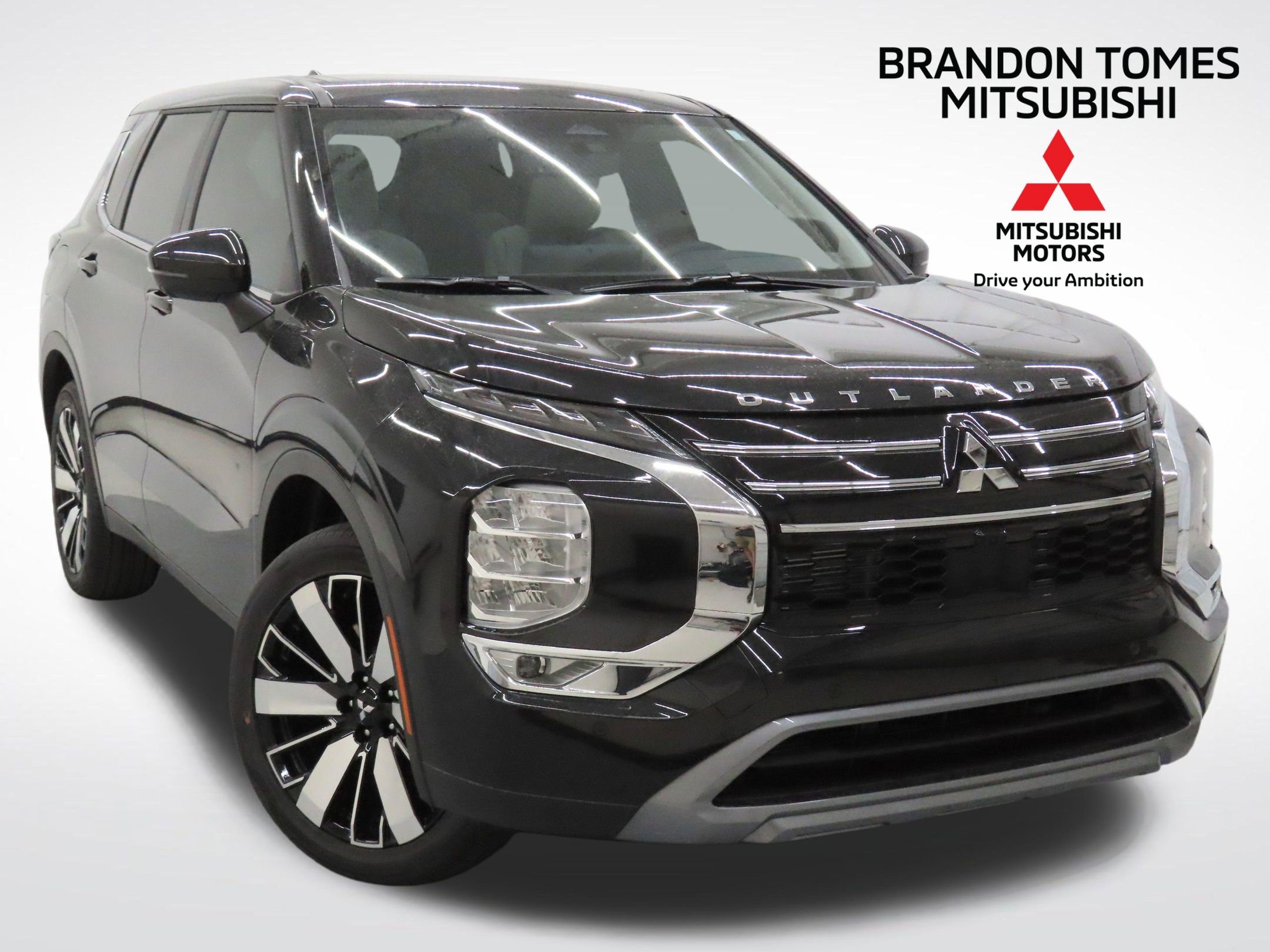 New 2026 Mitsubishi Outlander SE FWD image 1