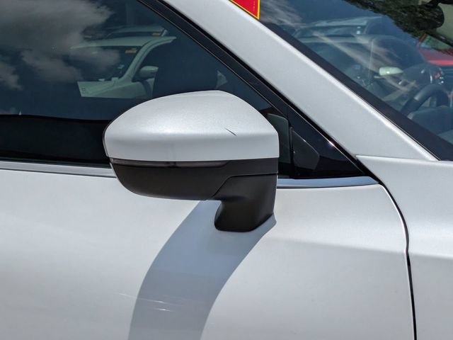 Used 2025 Nissan Pathfinder SV FWD image 12