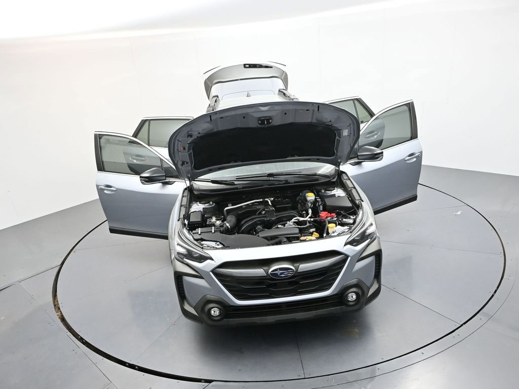 Used 2024 Subaru Outback Premium image 38