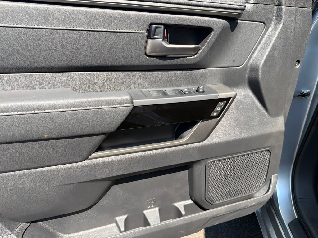 New 2026 Toyota Tundra Limited AWD/4WD image 10
