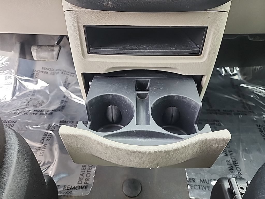 Used 2014 RAM C/V Tradesman FWD image 19