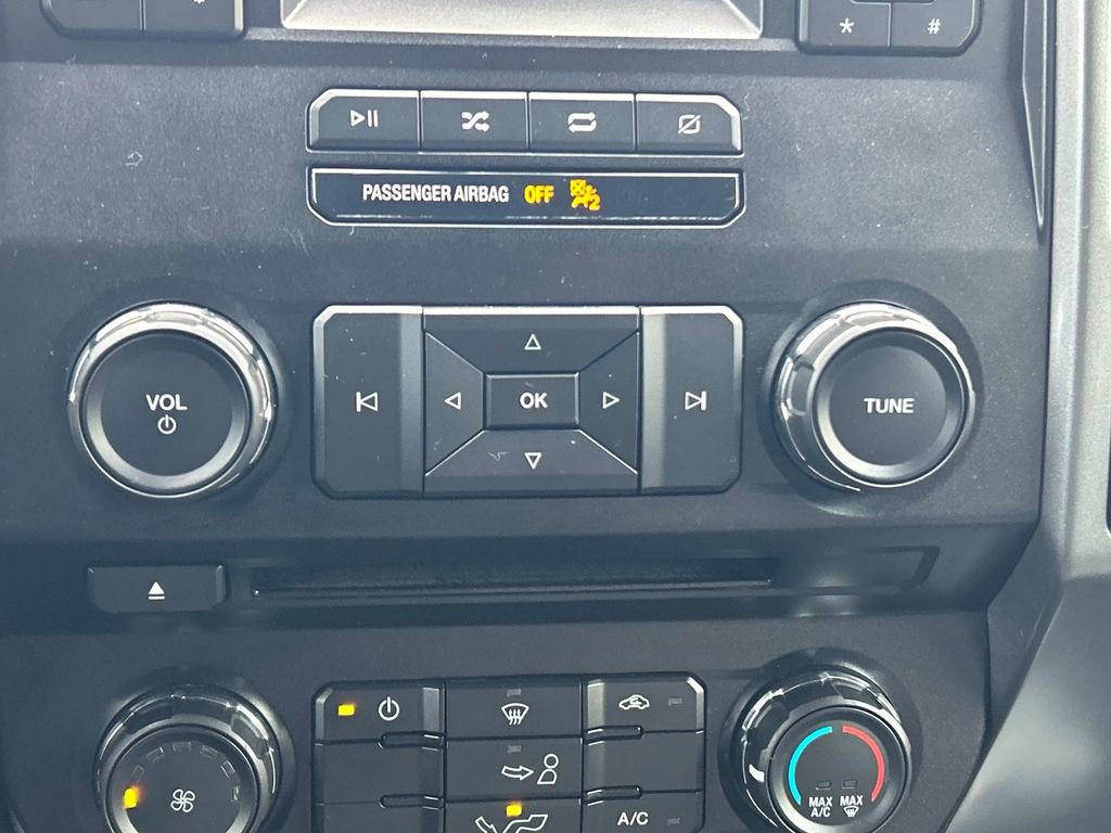 Used 2018 Ford F150 XLT w/ Trailer Tow Package image 29