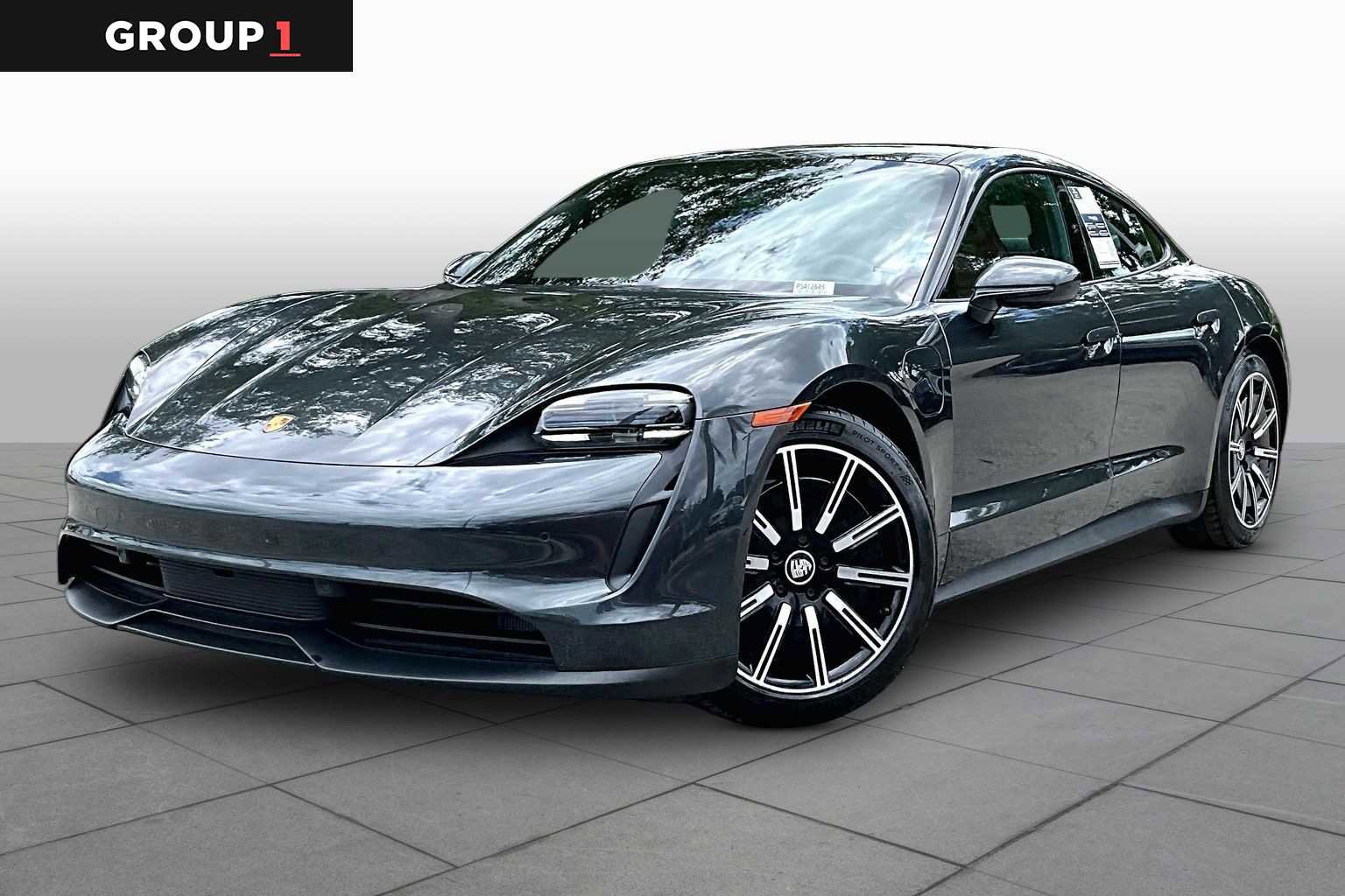 Used 2023 Porsche Taycan image 1