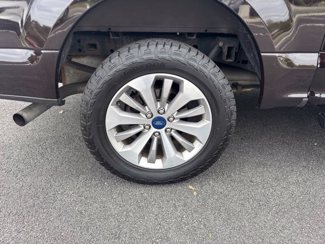 Used 2018 Ford F150 XL w/ Equipment Group 101A Mid AWD/4WD image 10