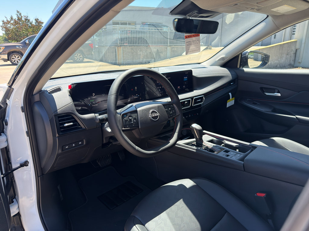 New 2026 Nissan Sentra SR FWD image 11
