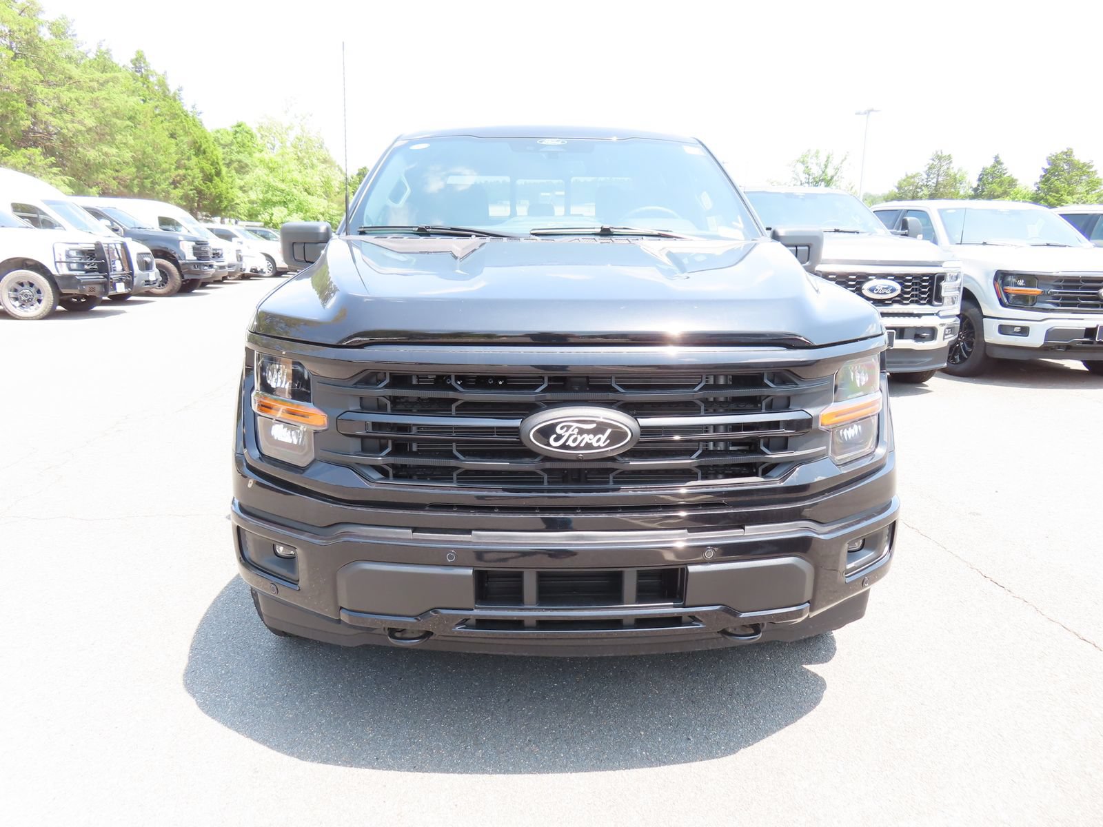New 2026 Ford F150 XLT w/ Equipment Group 302A MID AWD/4WD image 2