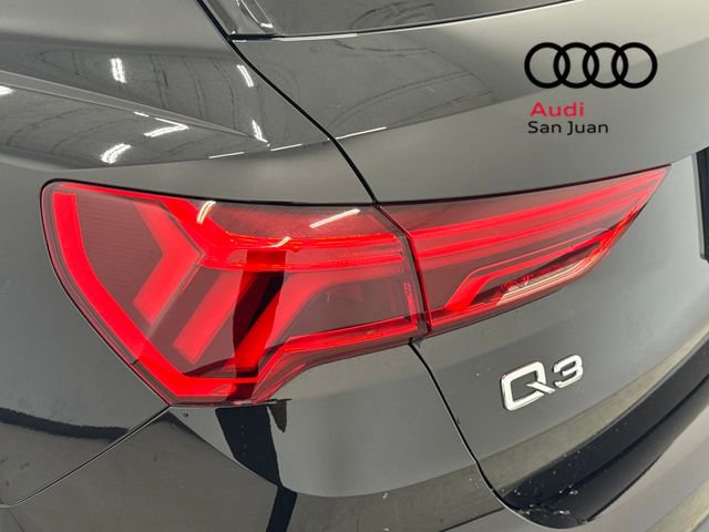 Certified 2025 Audi Q3 2.0T Premium w/ Convenience Package AWD/4WD image 12