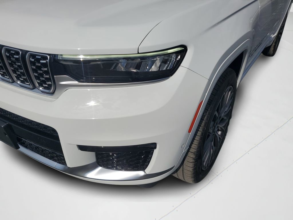 Used 2023 Jeep Grand Cherokee L Summit image 24