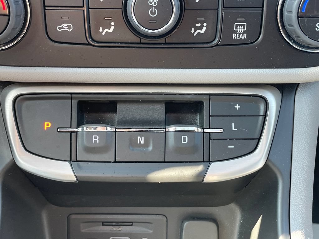 Certified 2023 GMC Terrain SLT w/ Infotainment Package II AWD/4WD image 30