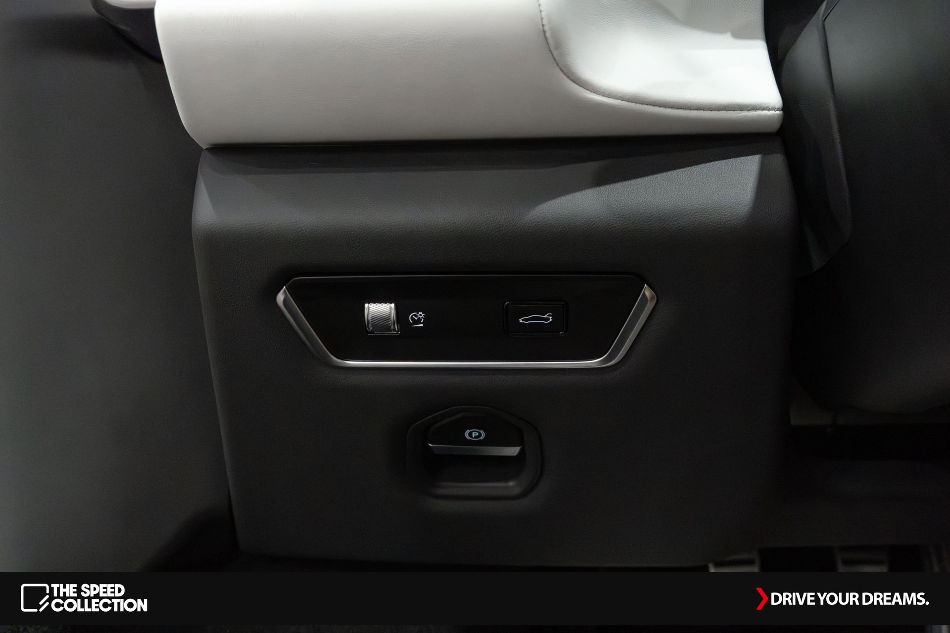 Used 2024 Lotus Emira First Edition image 26