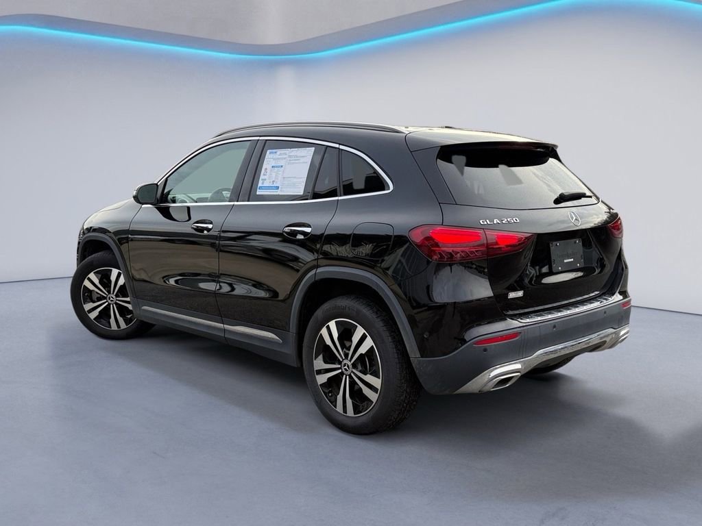 Certified 2025 Mercedes-Benz GLA 250 4MATIC image 5