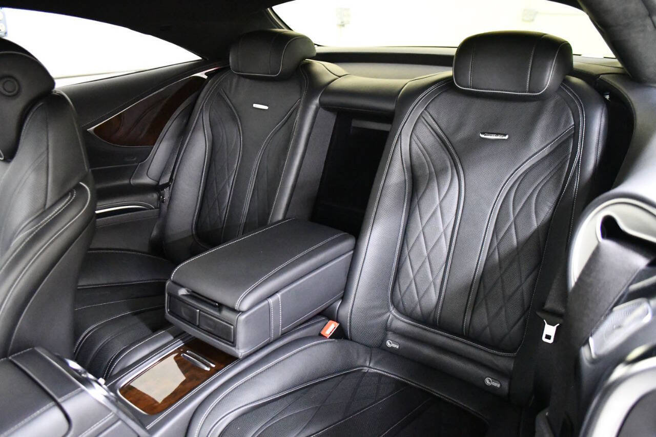 Used 2015 Mercedes-Benz S 63 AMG S 63 AMG AWD 4MATIC 2dr Coupe image 15