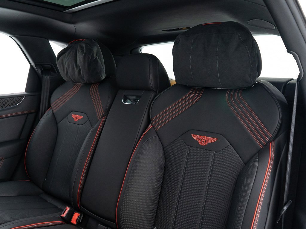 Certified 2025 Bentley Bentayga image 25
