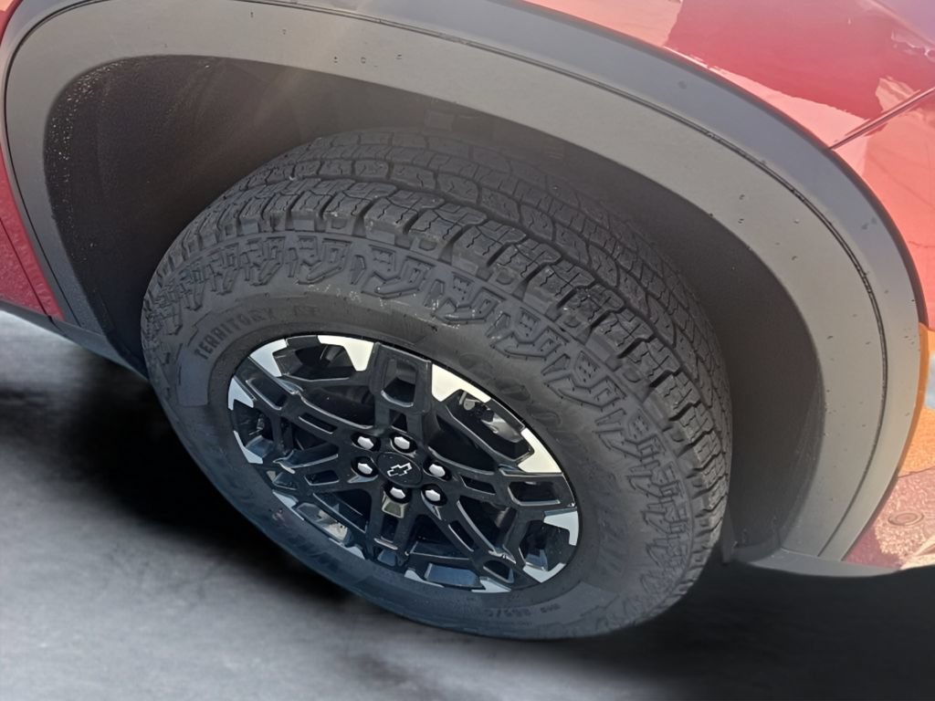 New 2027 Chevrolet Traverse Z71 w/ Enhanced Driving Package AWD/4WD image 46