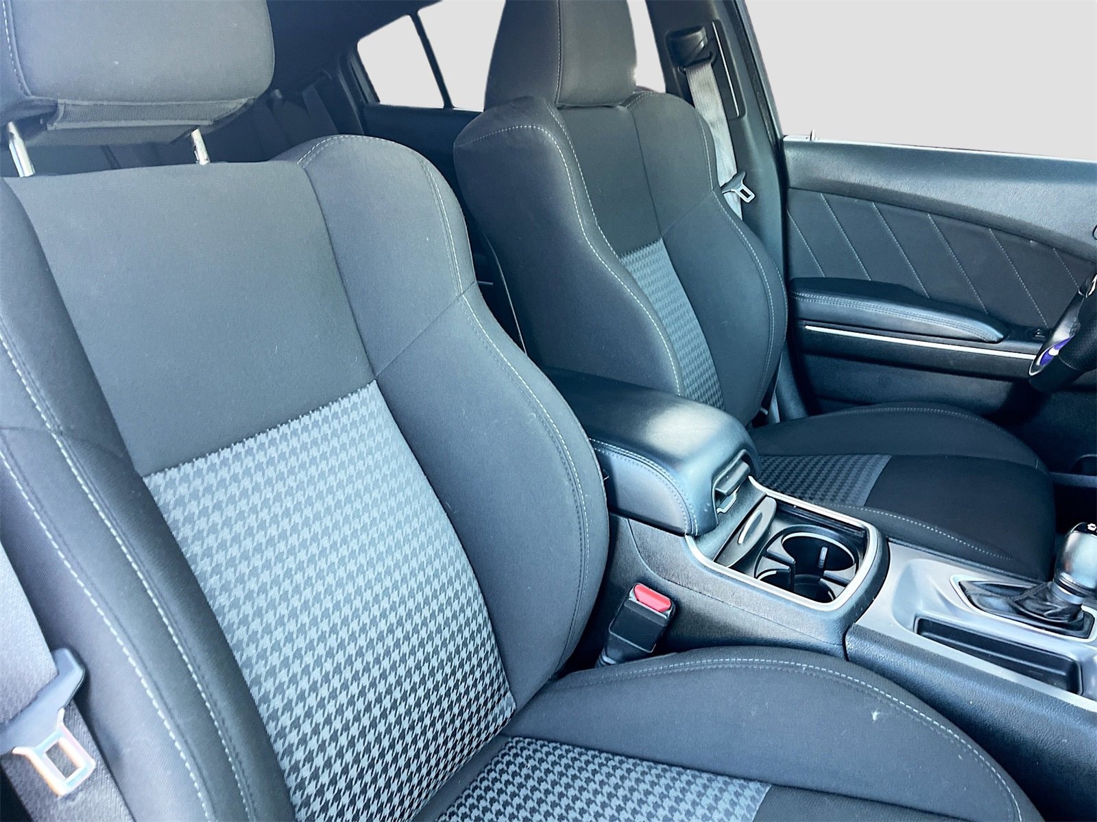 Used 2023 Dodge Charger Scat Pack w/ Harman/Kardon Audio Group image 28