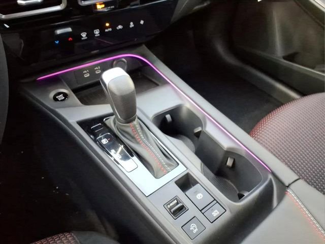 Certified 2026 Nissan Sentra SR w/ Floor Mat Package FWD image 23