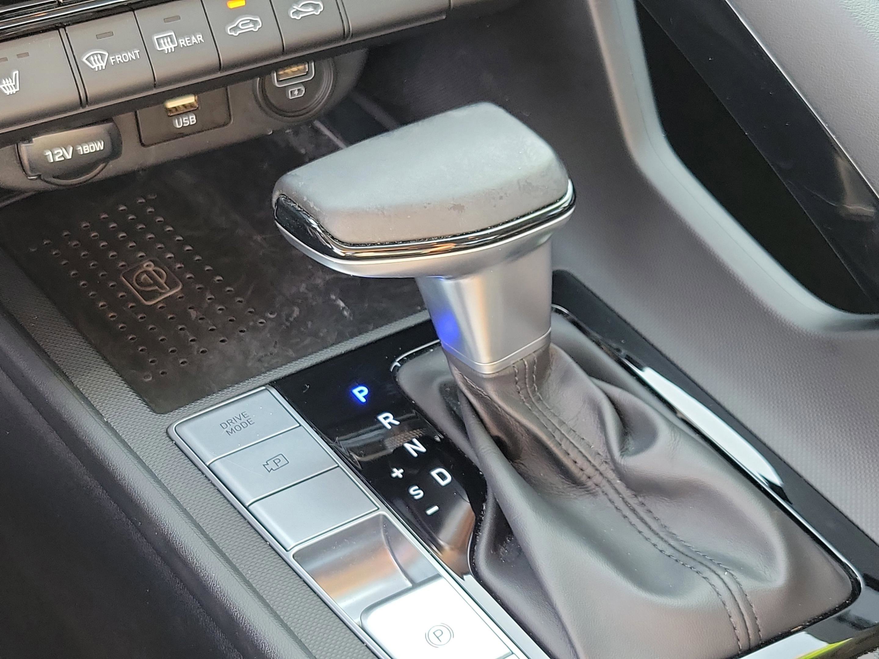 Certified 2021 Hyundai Elantra SEL w/ Convenience Package image 26