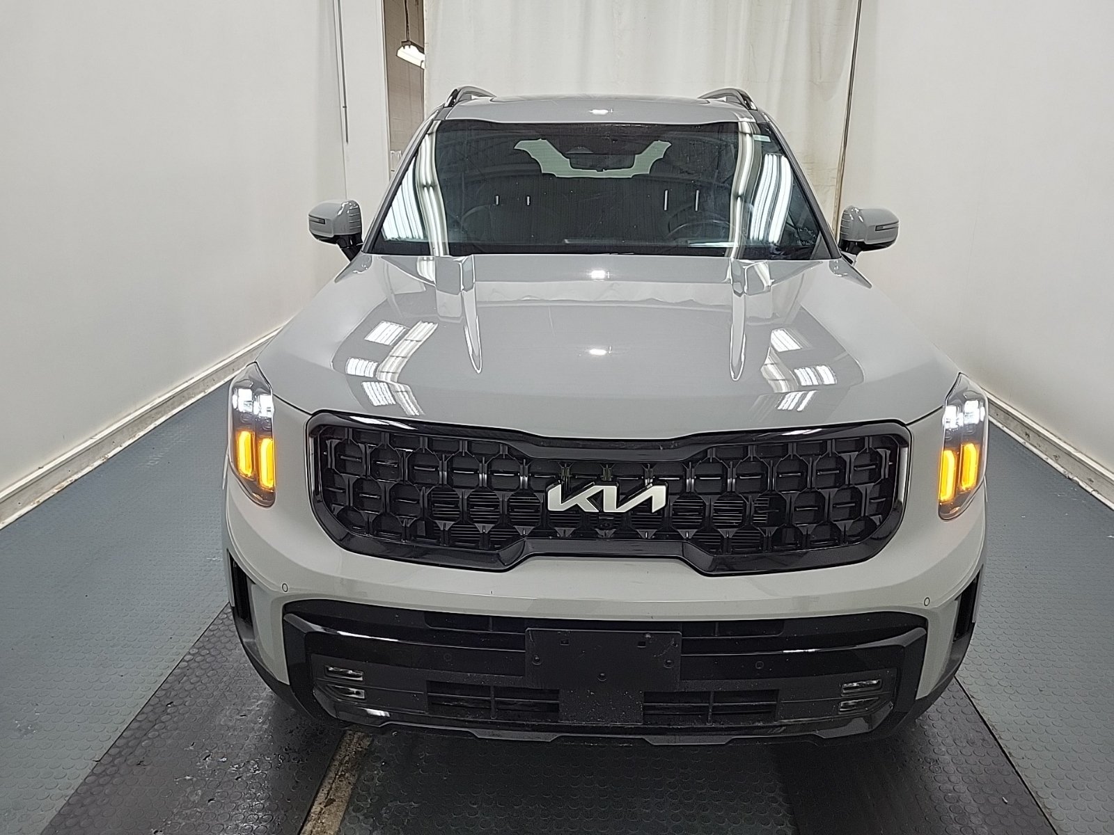 Used 2024 Kia Telluride SX AWD/4WD image 8