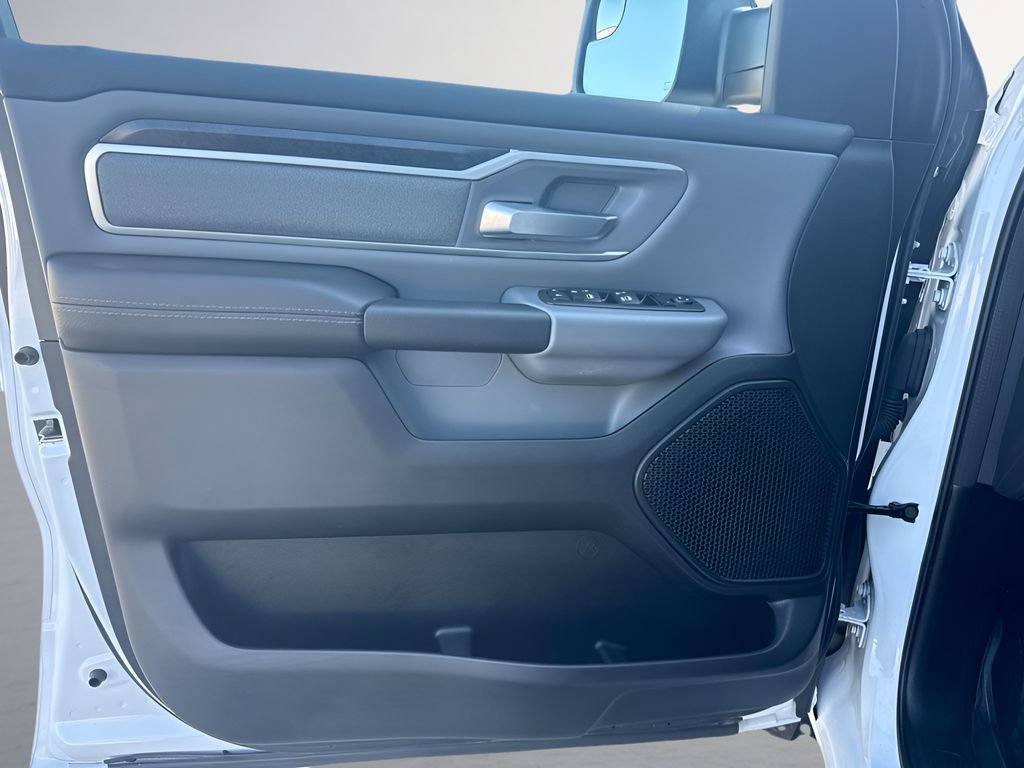 Used 2022 RAM 1500 Big Horn AWD/4WD image 25