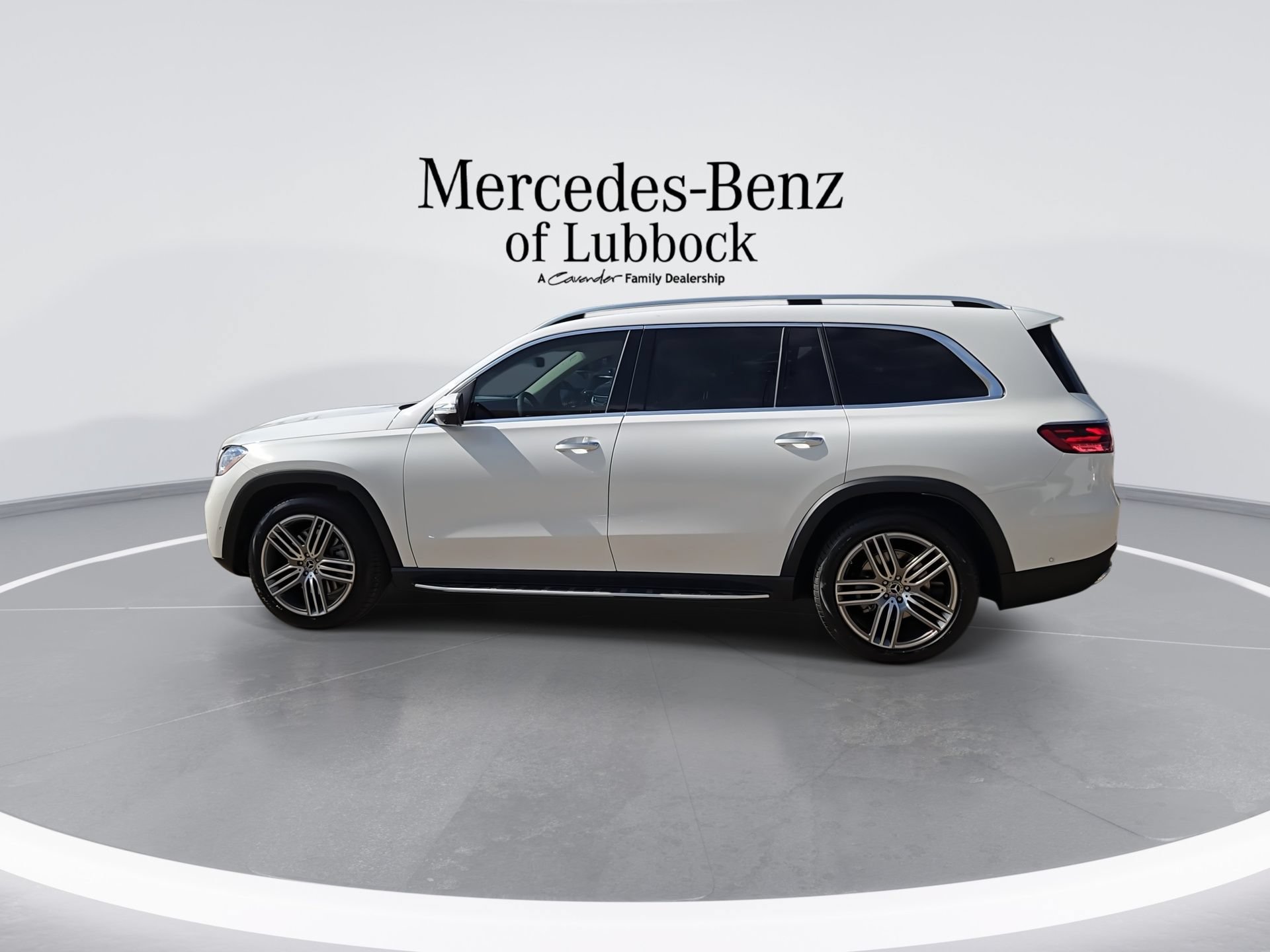 New 2026 Mercedes-Benz GLS 450 4MATIC image 6