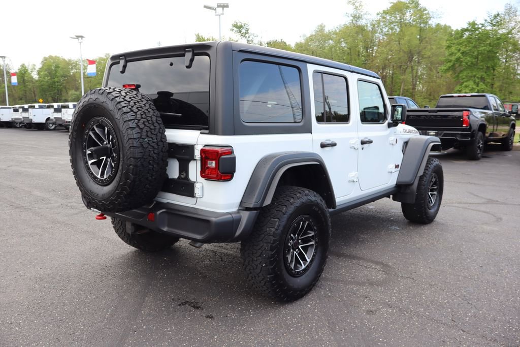 Used 2024 Jeep Wrangler Unlimited Rubicon w/ XTREMEE 35" Tire Package AWD/4WD image 37