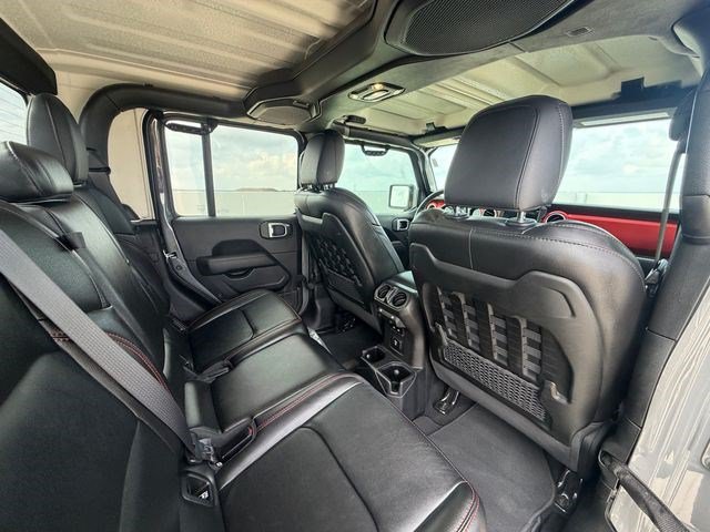 Used 2021 Jeep Gladiator Rubicon AWD/4WD image 17