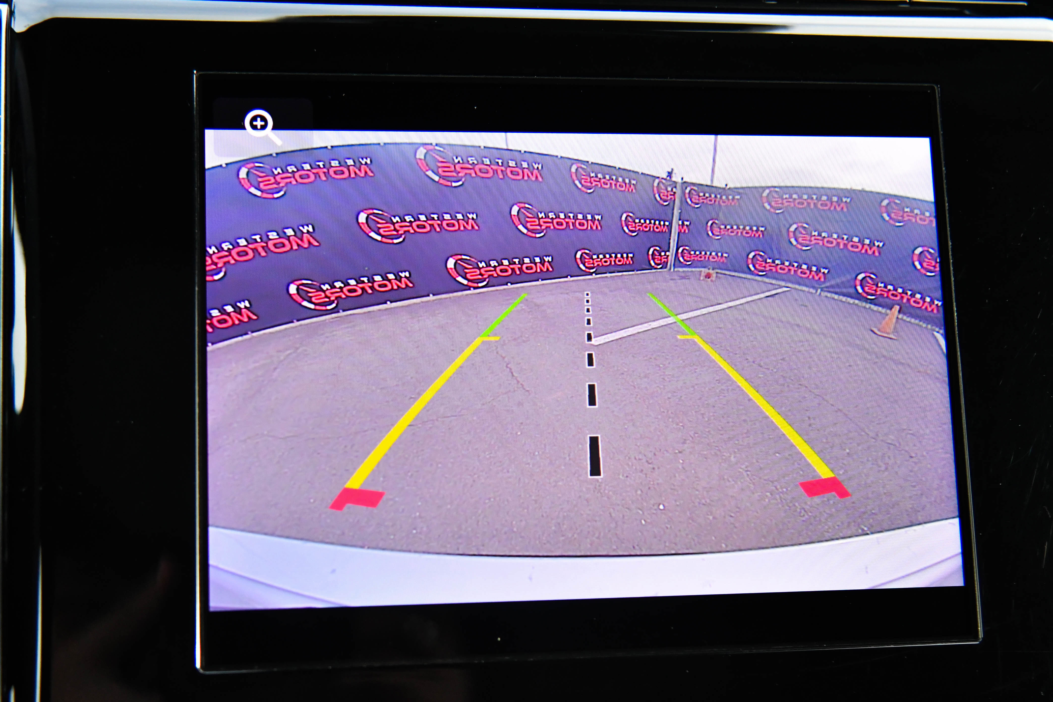 Used 2024 Jeep Grand Cherokee L Laredo image 19