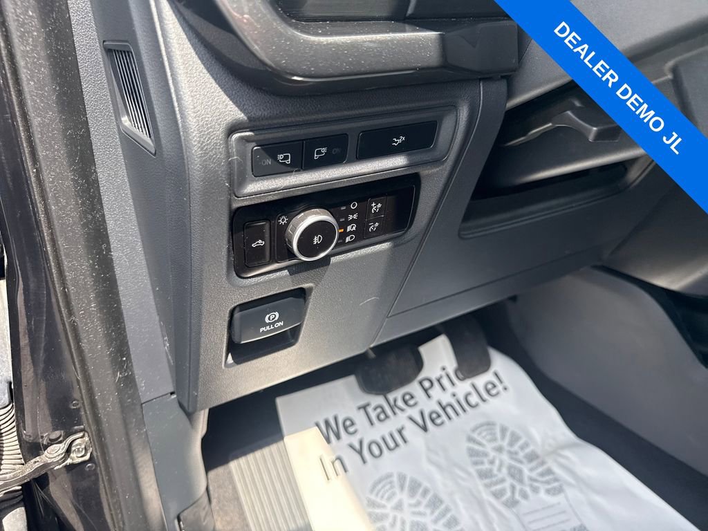 Used 2023 Ford F150 XLT w/ Equipment Group 302A High AWD/4WD image 25