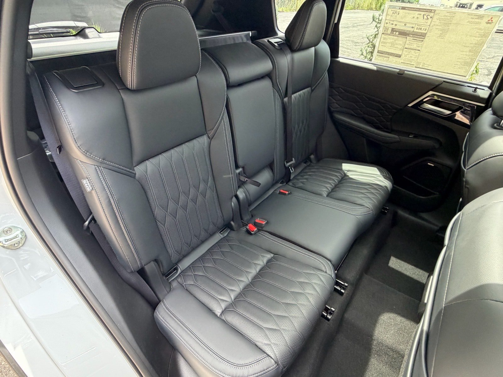 New 2026 Mitsubishi Outlander SEL AWD/4WD image 15
