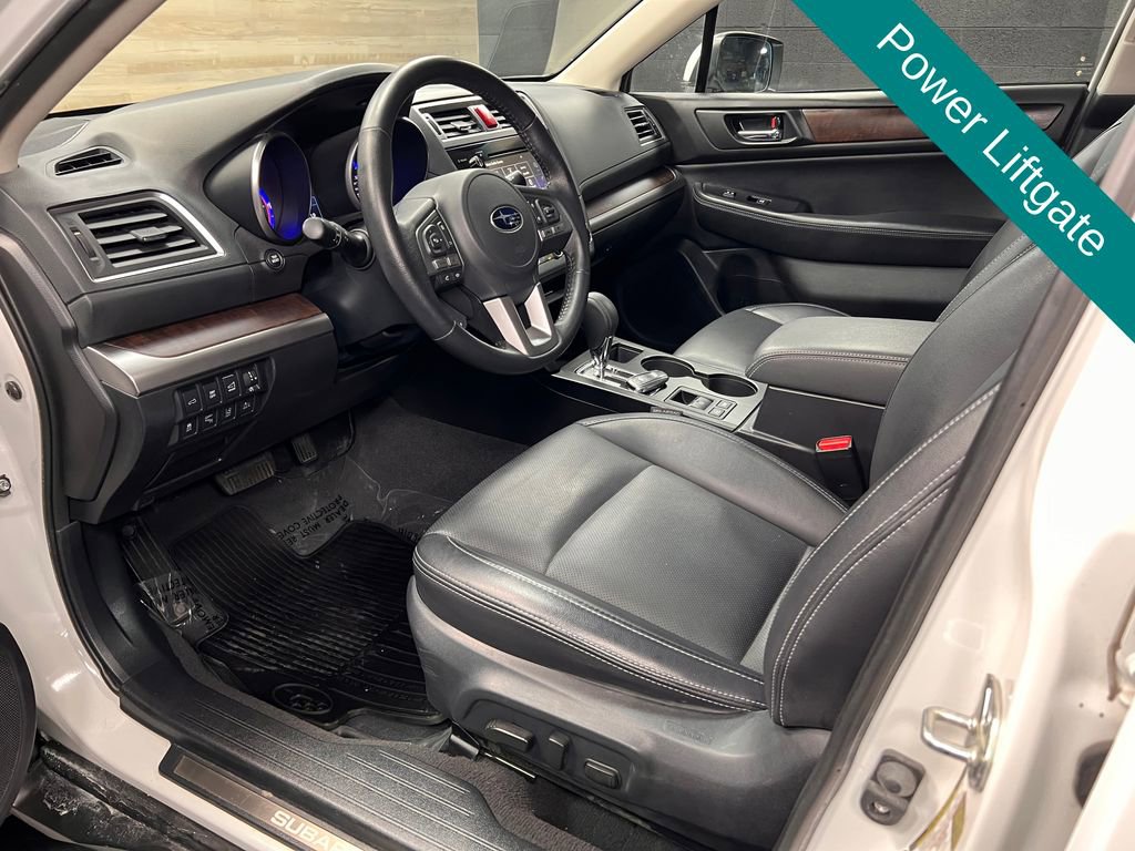 Used 2017 Subaru Outback 2.5i Limited image 4