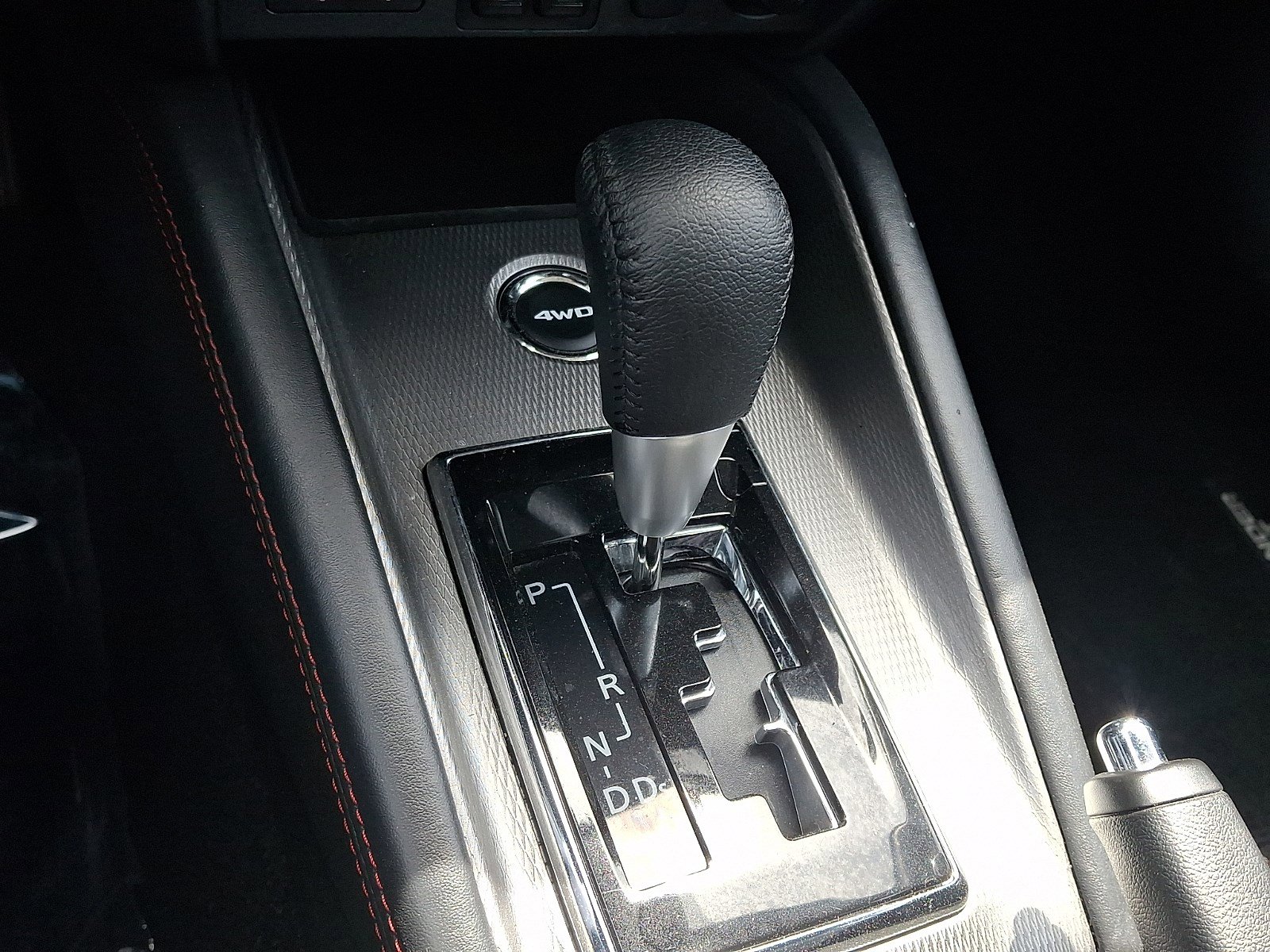 Used 2025 Mitsubishi Outlander Sport SE image 13