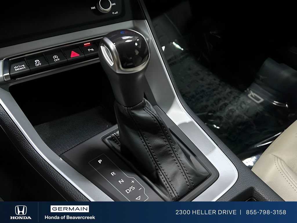 Used 2022 Audi Q3 2.0T Premium AWD/4WD image 21