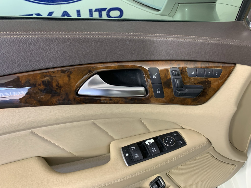 Used 2014 Mercedes-Benz CLS 550 image 15