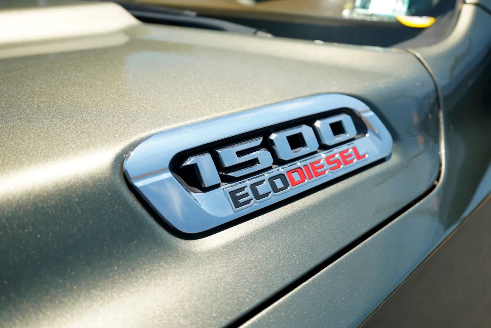 Used 2021 RAM 1500 Laramie AWD/4WD image 11