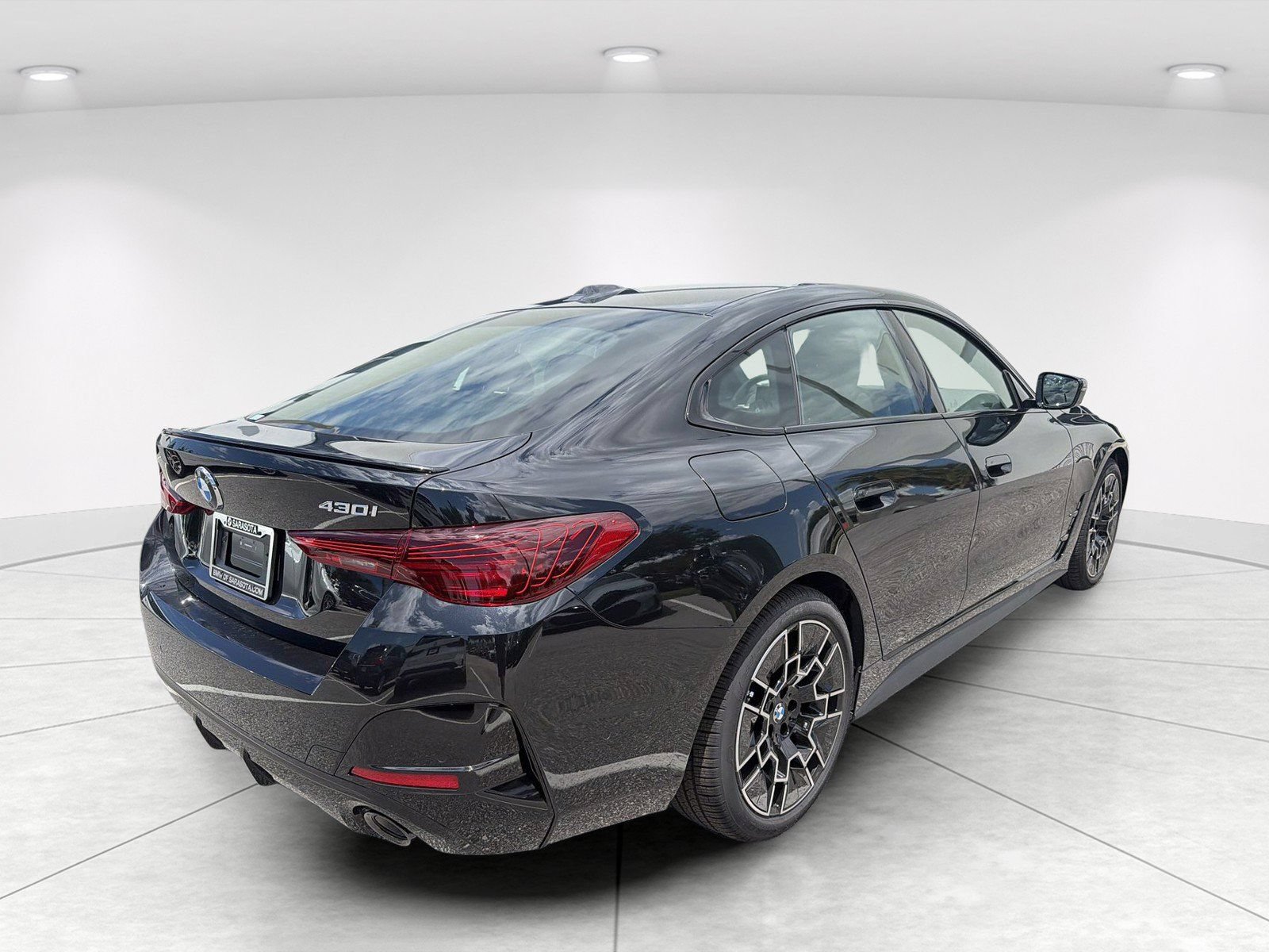 New 2026 BMW 430i xDrive w/ M Sport Package AWD/4WD image 5