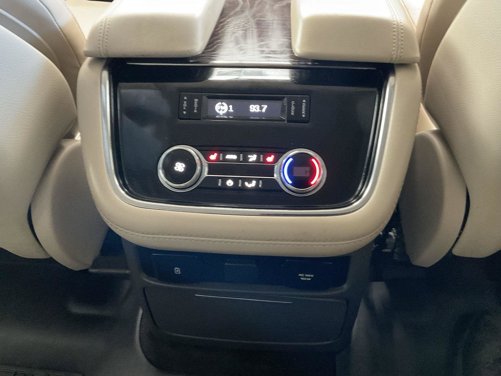 Used 2021 Lincoln Navigator Reserve AWD/4WD image 22