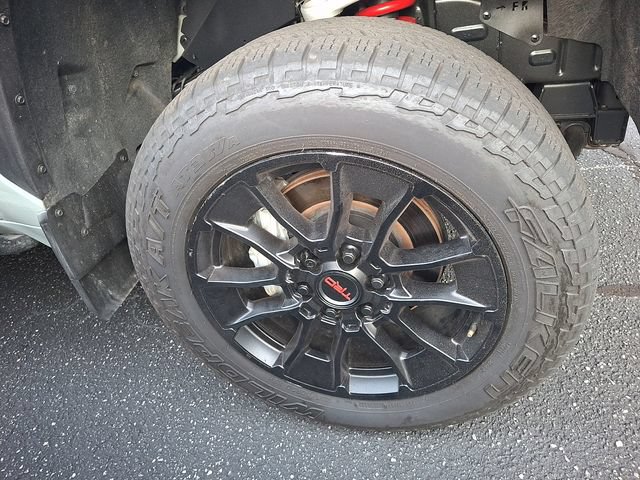 Used 2025 Toyota Tundra SR5 AWD/4WD image 4