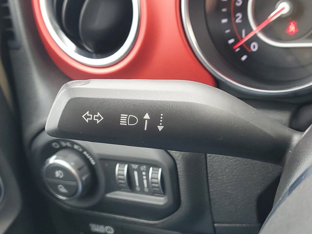 Used 2020 Jeep Gladiator Rubicon AWD/4WD image 17