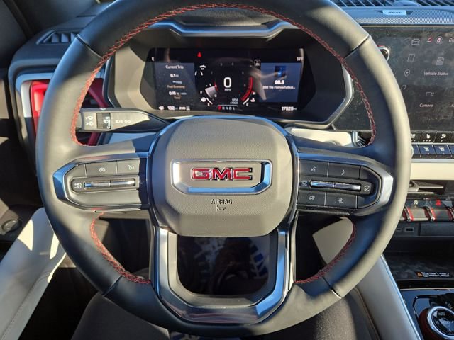 Used 2024 GMC Canyon AT4X image 18