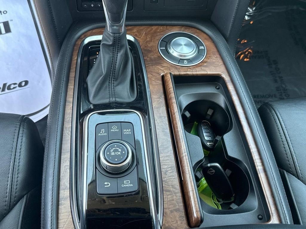 Used 2023 Nissan Armada SL w/ Captain's Chairs Package RWD image 17