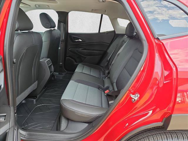 New 2026 Chevrolet Trax LT w/ Sunroof Package FWD image 15