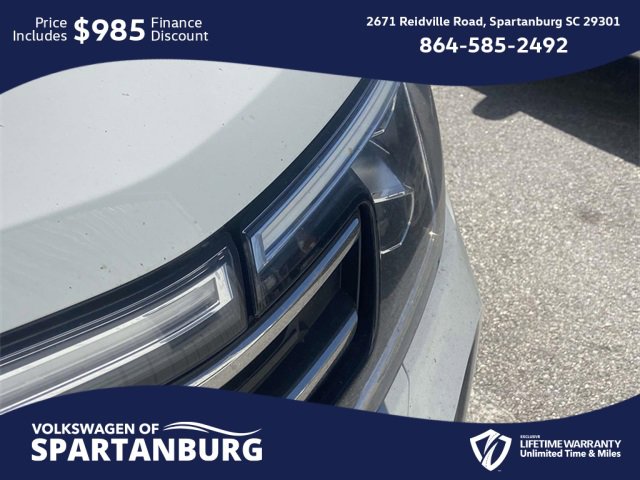 Used 2024 Volkswagen Atlas SE image 11