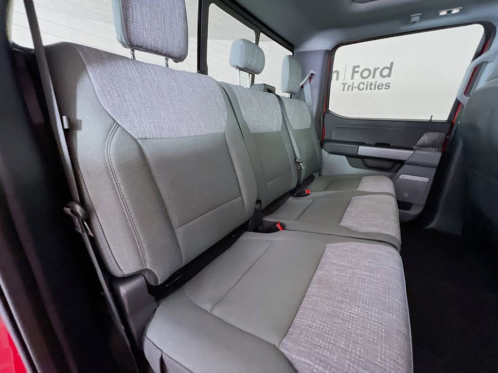 New 2025 Ford F350 XLT w/ Black Appearance Package image 16