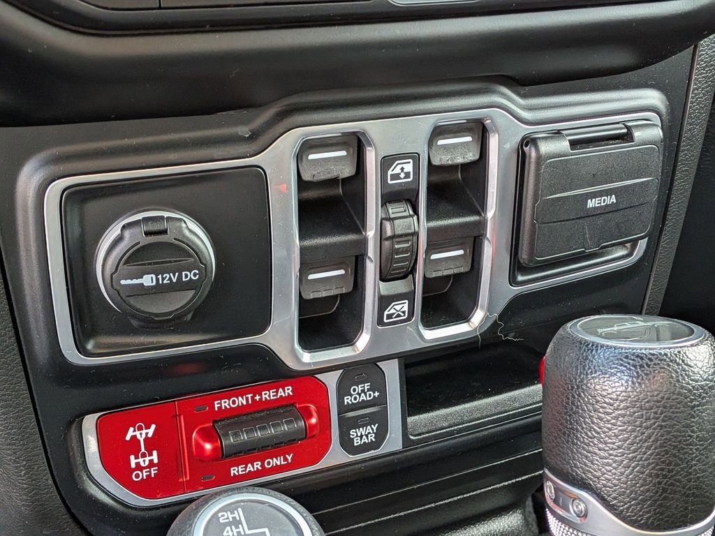 Used 2020 Jeep Gladiator Rubicon image 23