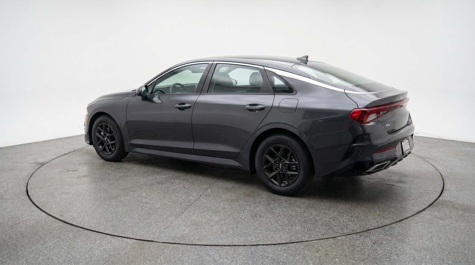 Used 2025 Kia K5 LXS FWD image 6