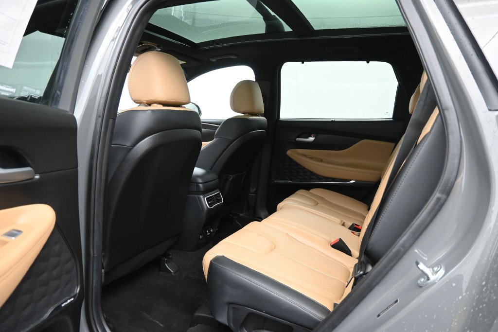 Used 2023 Hyundai Santa Fe Calligraphy AWD/4WD image 23