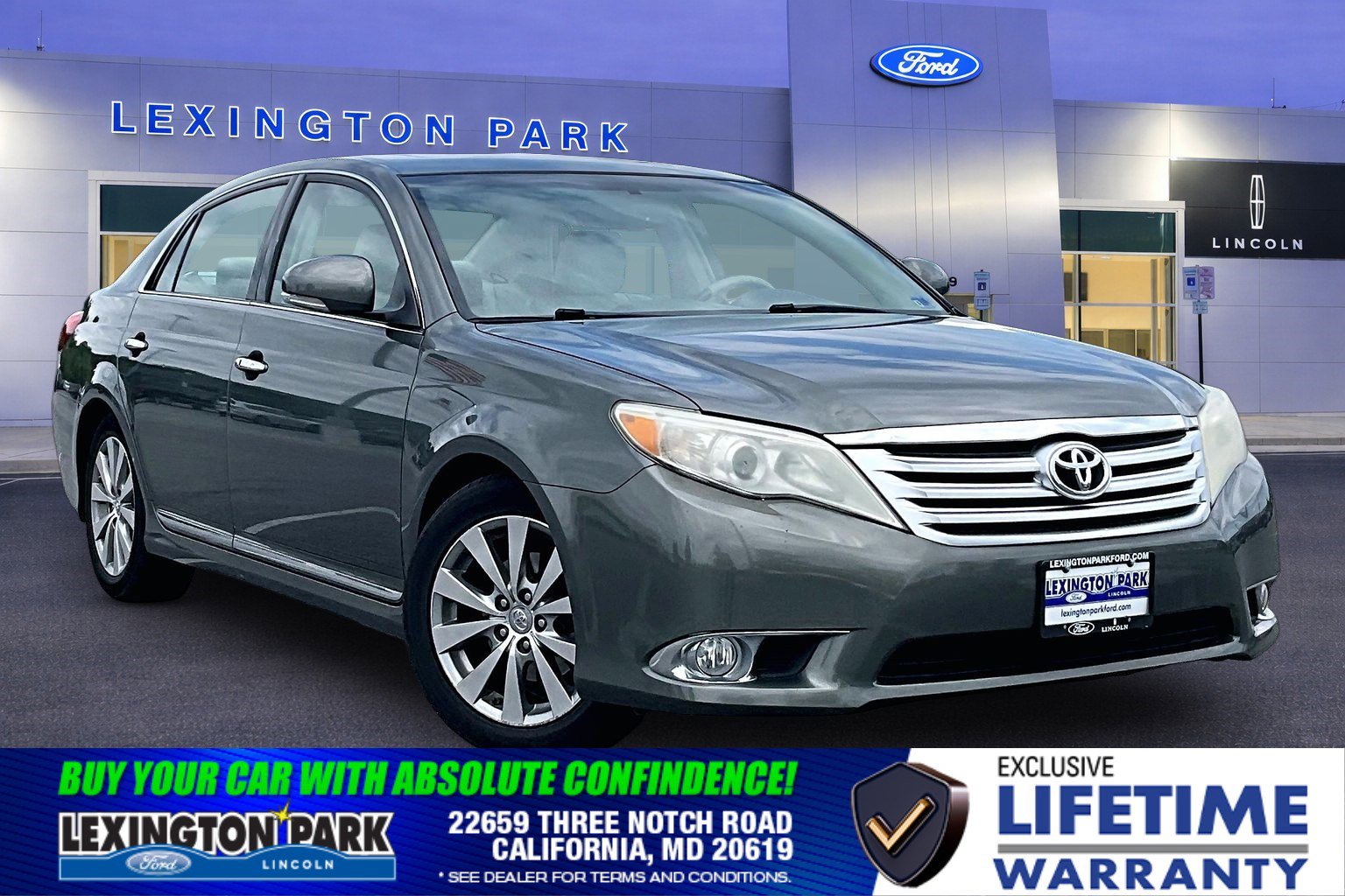 Used 2011 Toyota Avalon Limited FWD image 1