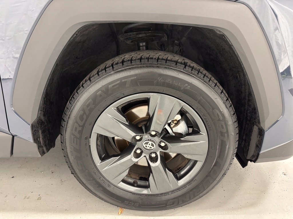 Used 2026 Toyota RAV4 LE AWD/4WD image 60