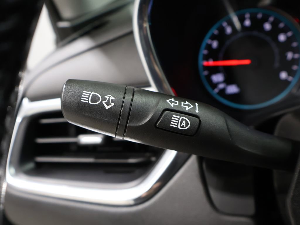 Used 2022 Chevrolet Equinox LT image 37